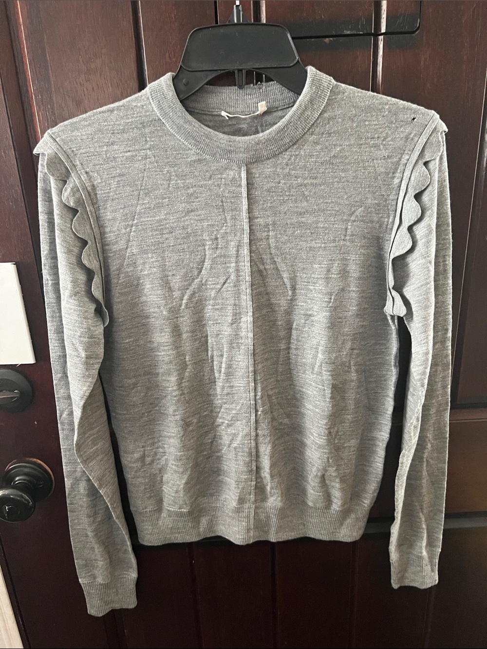 Chloe Gray scalloped Crewneck Sweater in radiant gray XS/S